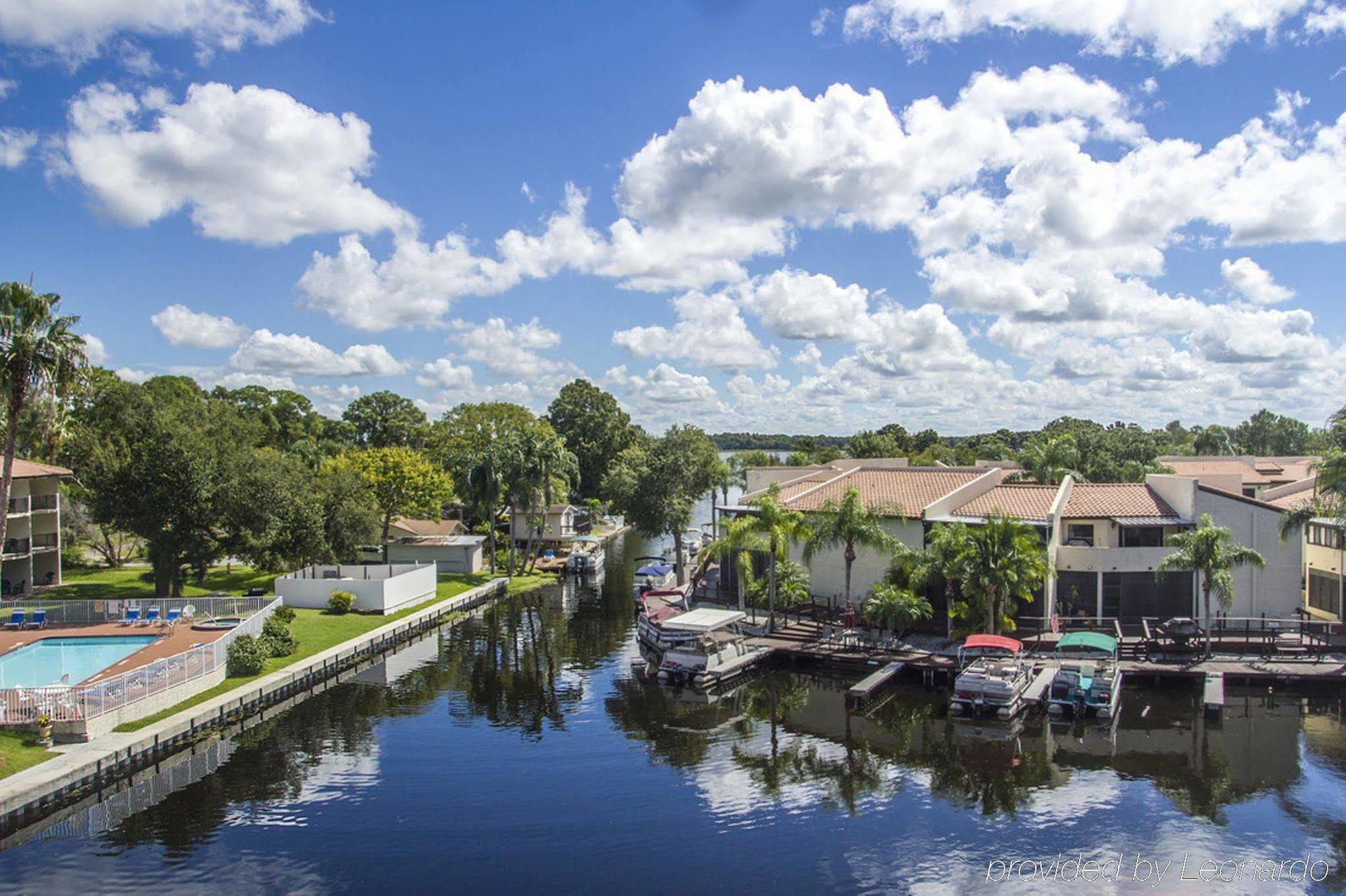 Vista Inn Lake Tarpon Палм-Харбор Экстерьер фото